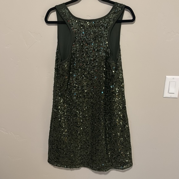 INC International Concepts forest green sequin shift style dress. EUC. - Picture 3 of 5